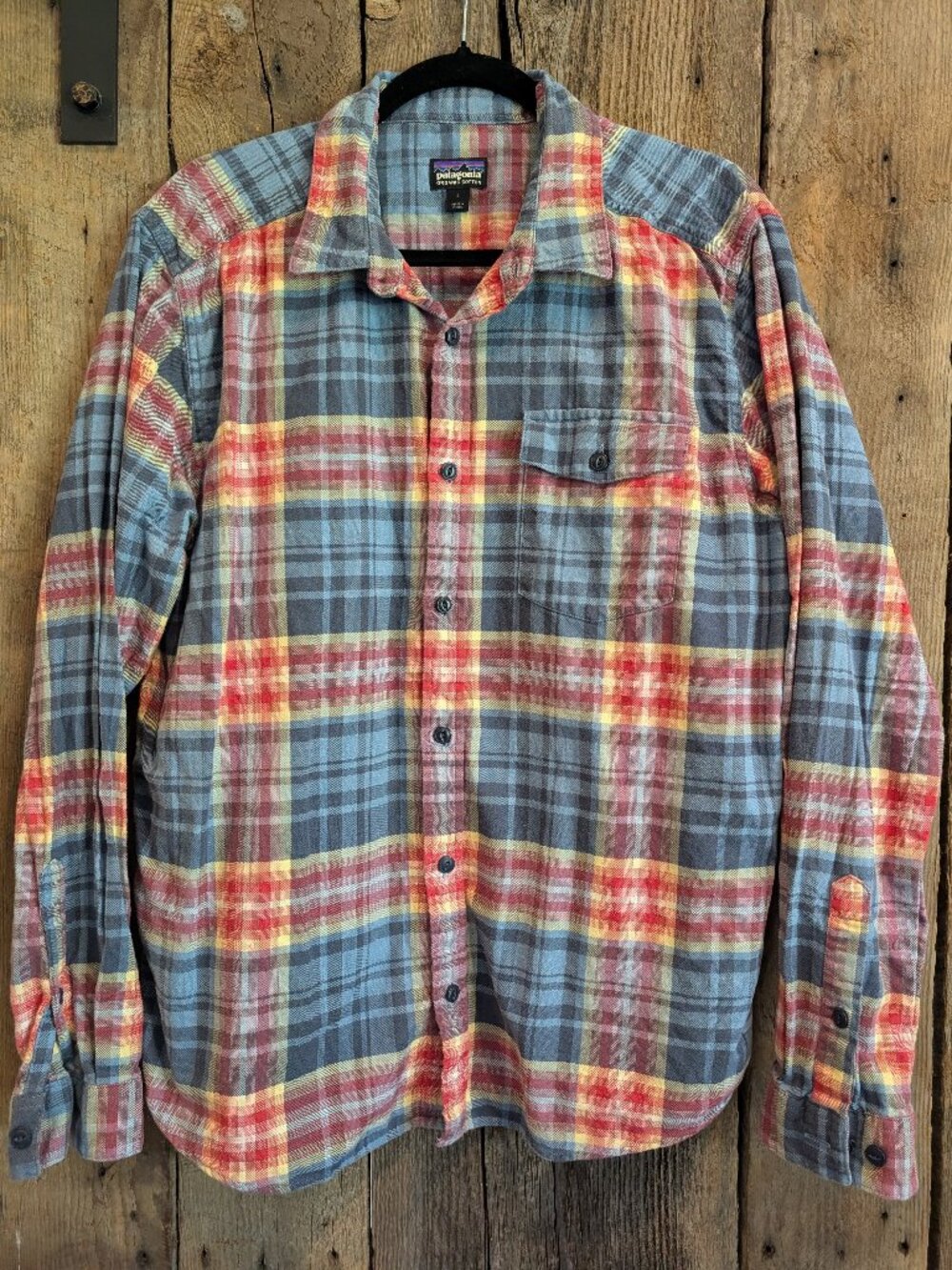 Patagonia lightweight button up